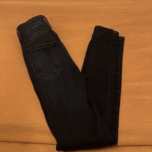 Just USA jeans - size 0. Worn a handful of times.